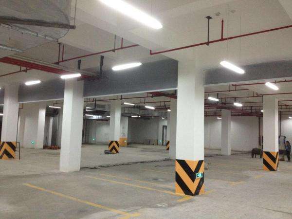 挡烟垂壁配件有哪些